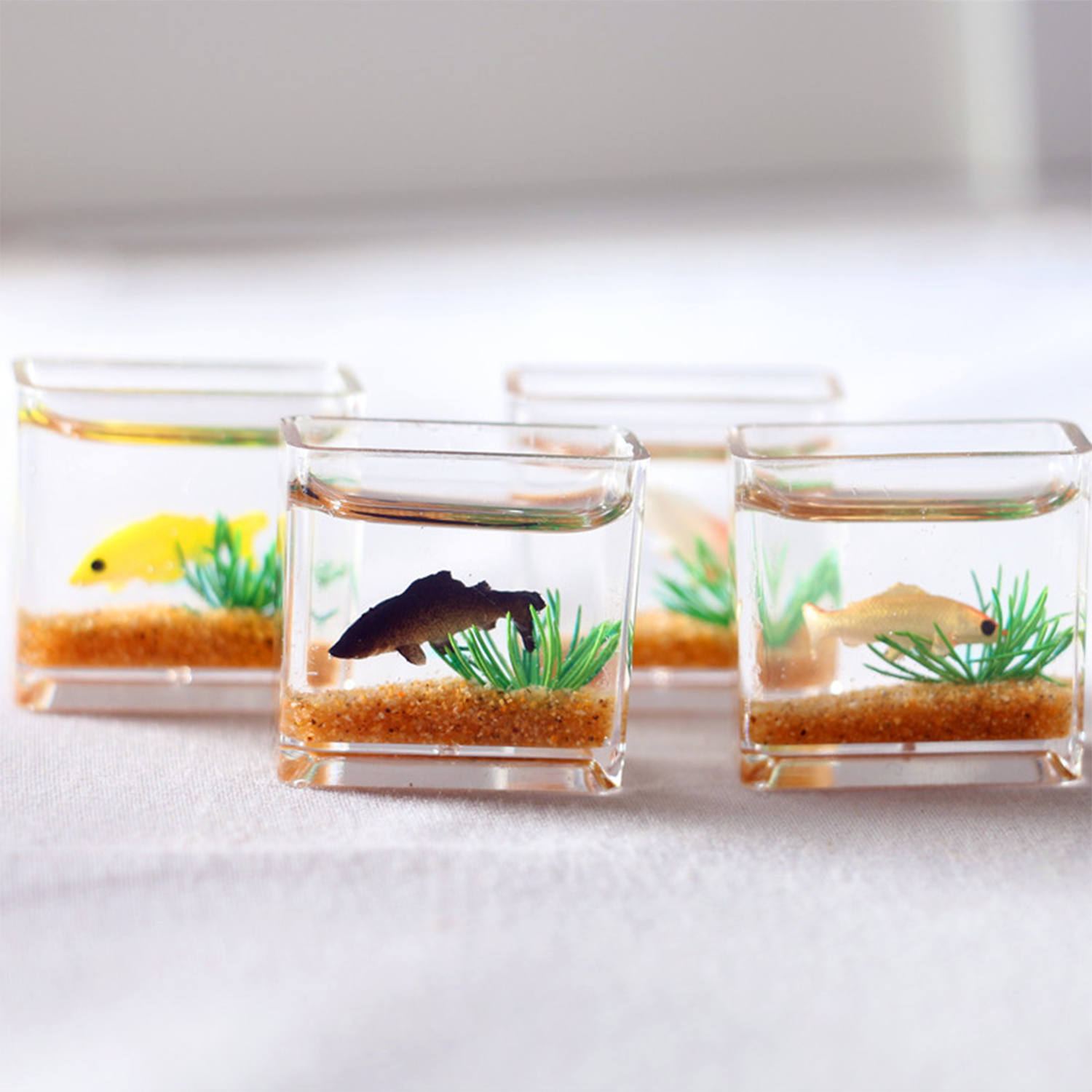 Dollhouse Miniature Glass Fish - Aquarium Fish Names avis et prix